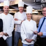 RESTAURANTES REQUIERE PERSONAL DE TRABAJO DISTINTAS AREAS LABORAL